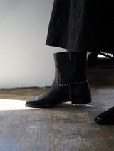スタッズショートブーツ 7325B/AKI/BLACK
