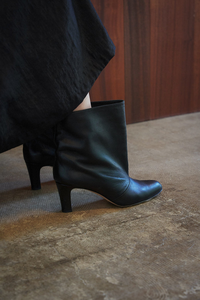 ショートブーツ 5935/BOOT/BLACK
