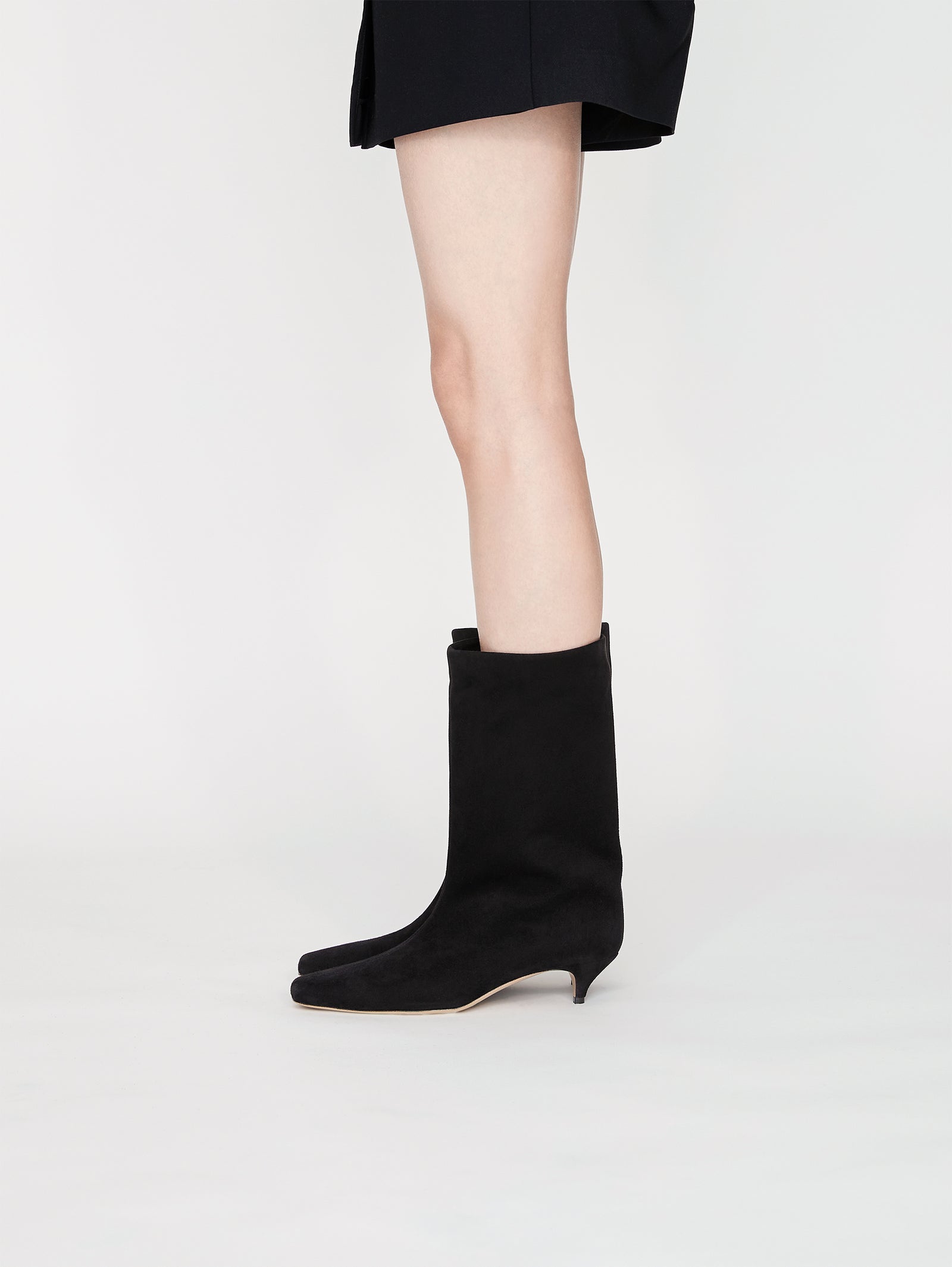 スクエアトゥースエードミドルブーツ 7321/EMA/BLACK – nebulonie