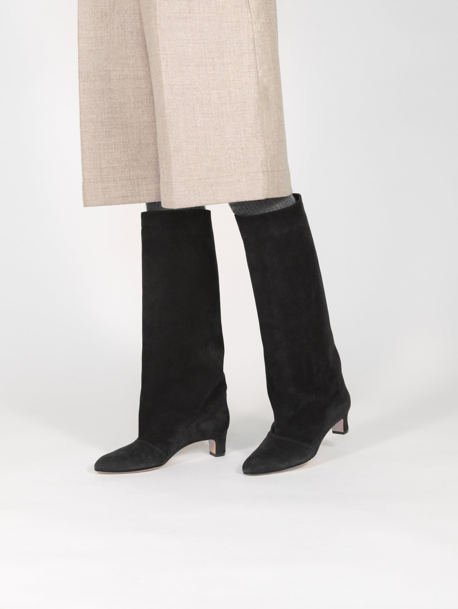 スエードロングブーツ 6921/BASS/BLACK – nebulonie