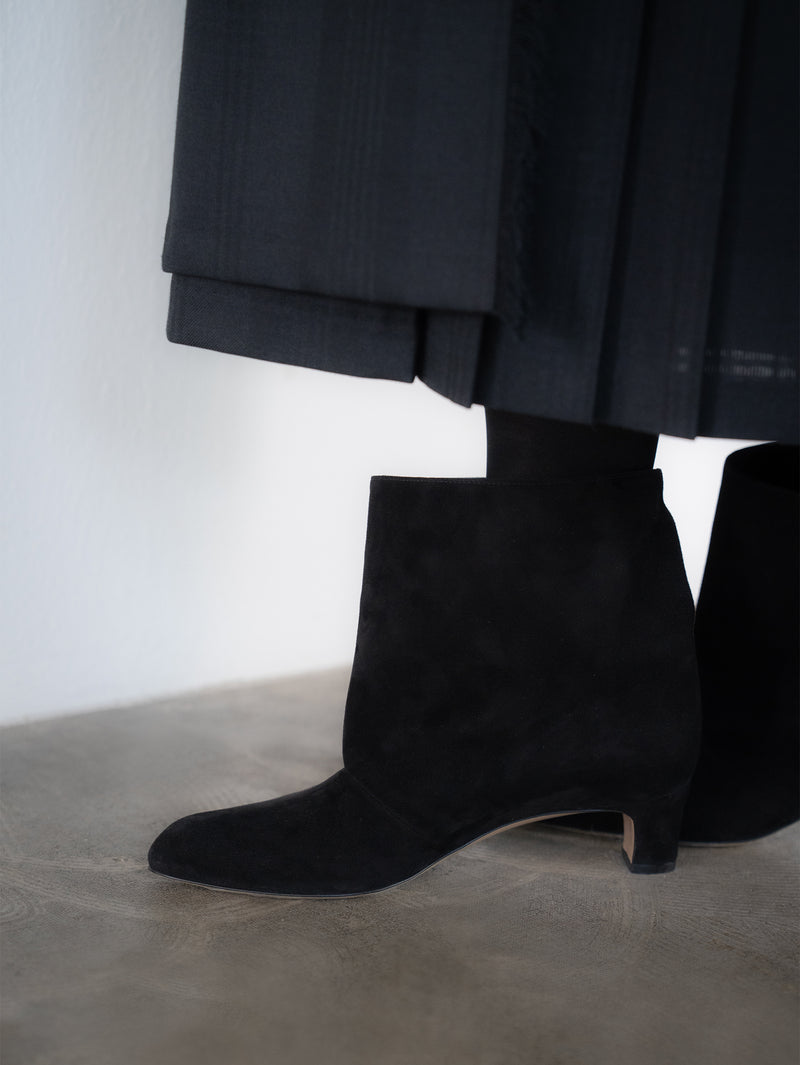 スエードショートブーツ 6923/BASS/BLACK