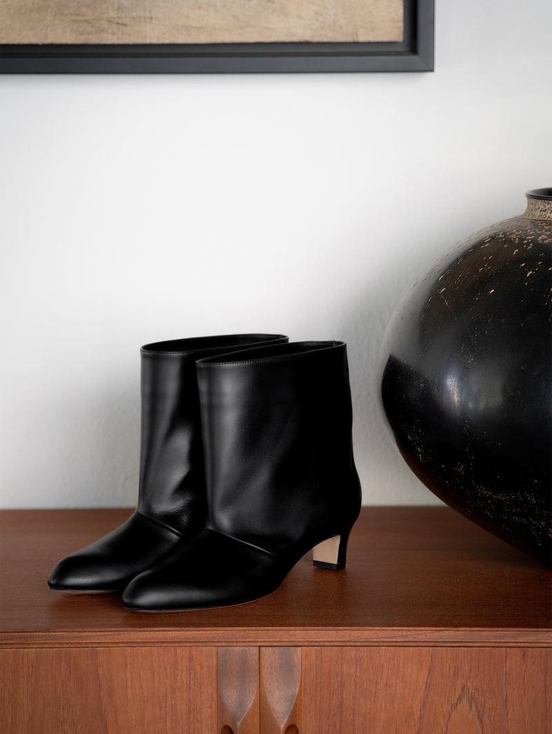 ショートブーツ 6923/BASS