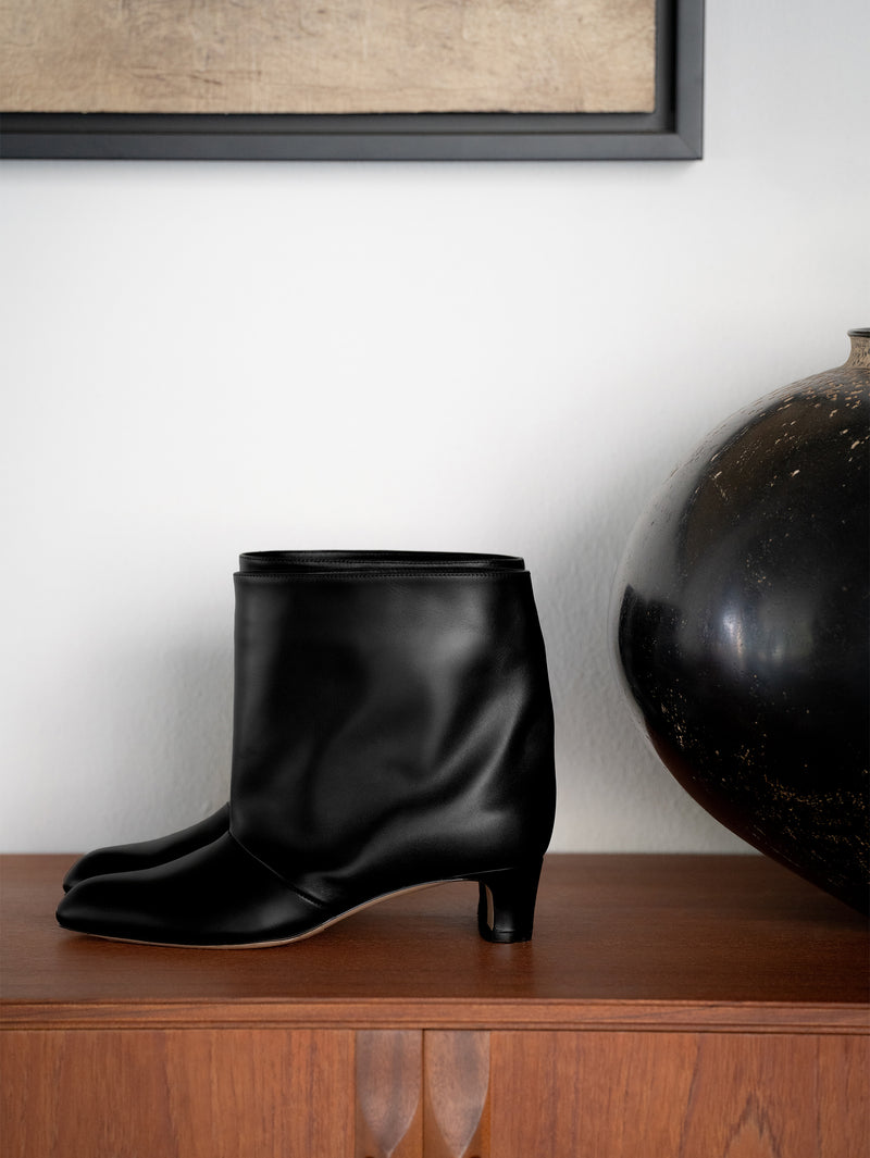 ショートブーツ 6923/BASS