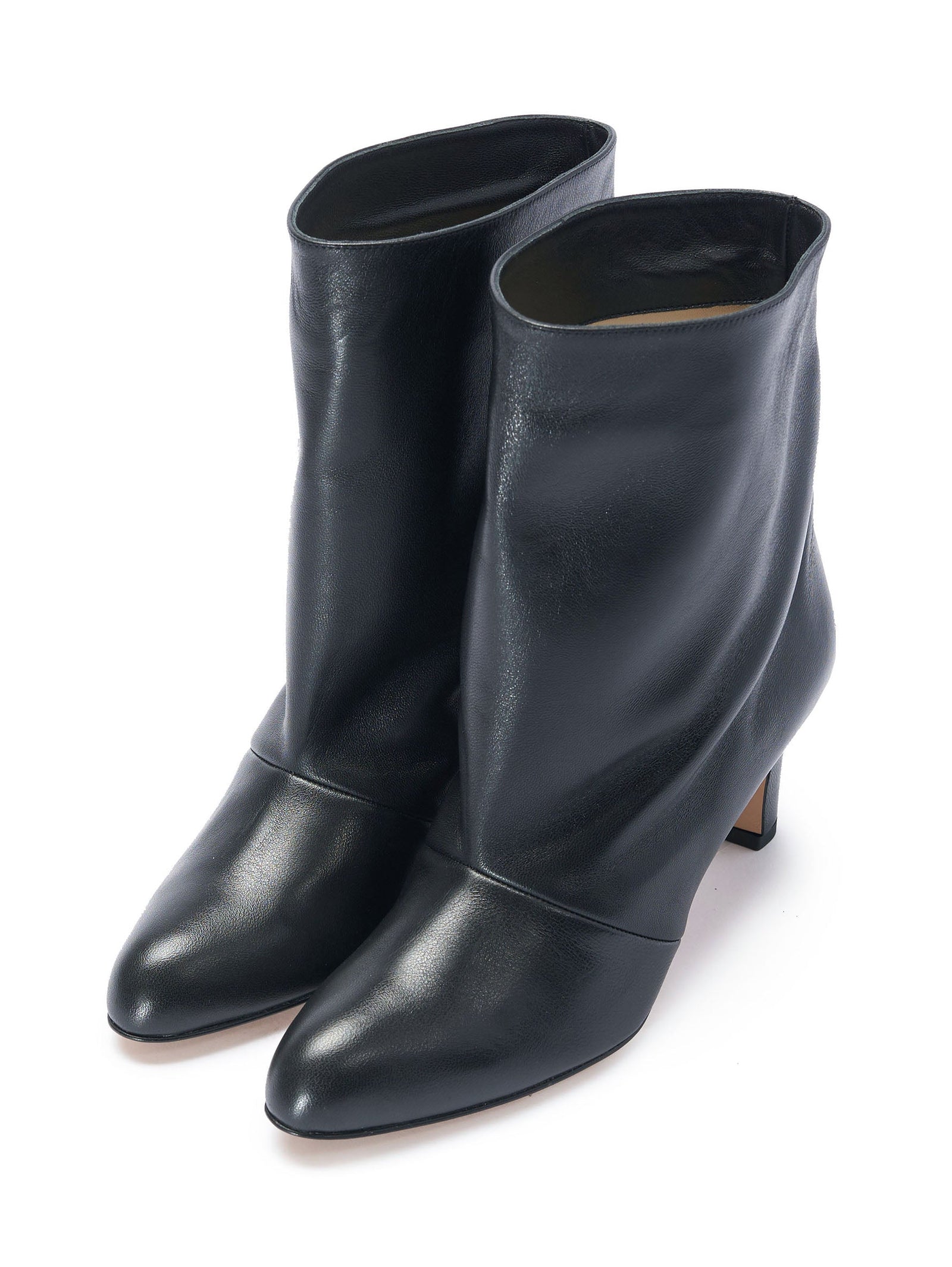 ショートブーツ 5935/BOOT/BLACK – nebulonie