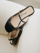 【予約】パテントフラットストラップサンダル 7625/MISS